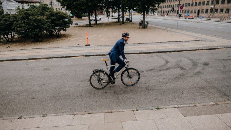 Vélo de fonction : comment fonctionne le leasing pour les salariés ?